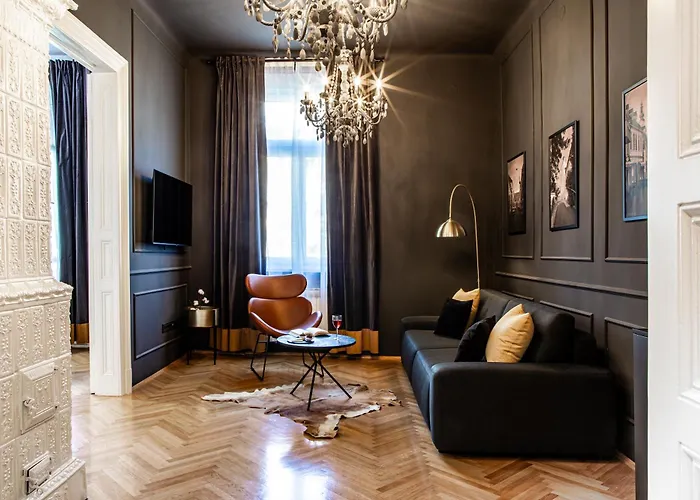 Barocco Apartment, Zagreb City Center, Self Check-In, 2Nd Floor, No Elevator