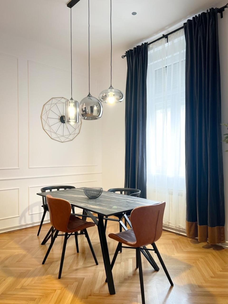 Apartman Barocco Apartment, Center, Self Check-in, 2nd Floor, No Elevator Zagreb