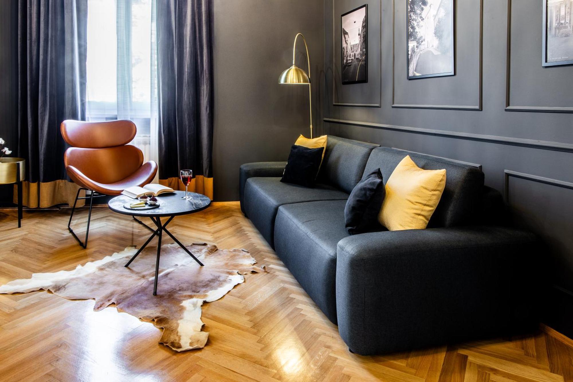 Barocco Apartment, Center, Self Check-in, 2nd Floor, No Elevator *