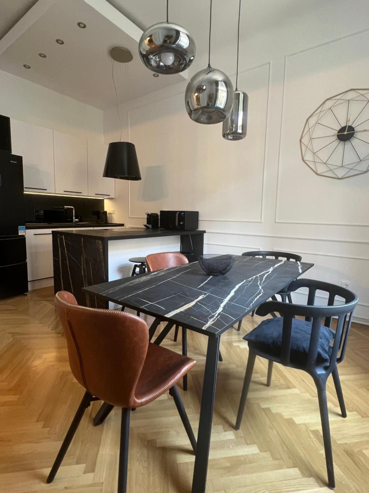Barocco Apartment, Center, Self Check-in, 2nd Floor, No Elevator Apartament